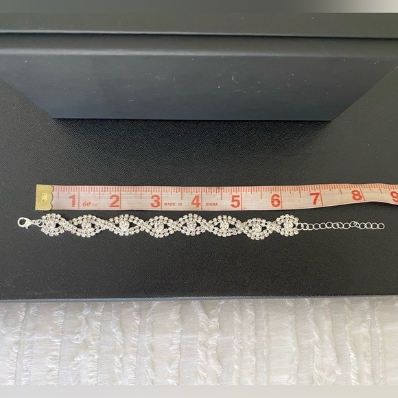 Rhinestone Diamond Silver Glam Sparkly Bling Bracelet Adjustable Length New - Picture 7 of 7